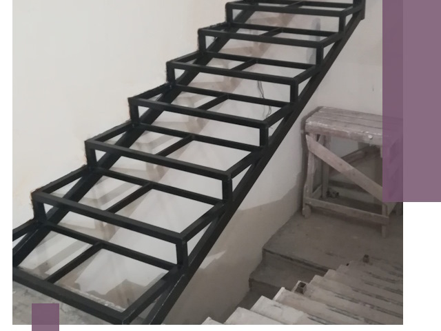 Демонтаж лестниц на металлокаркасе в Ирбите: быстрый вывоз и разбор