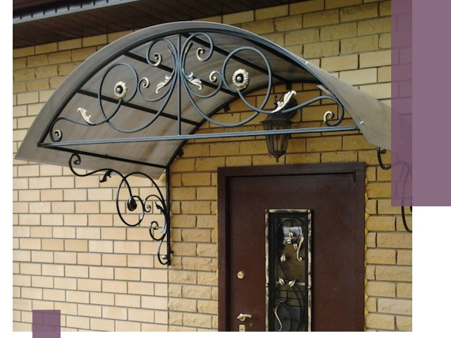 Изготовление козырьков из металла под ключ в Ирбите