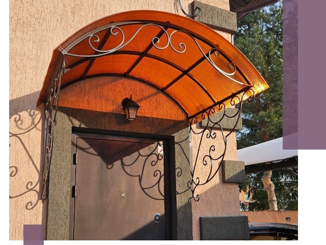 Демонтаж козырьков в Ирбите быстро и безопасно