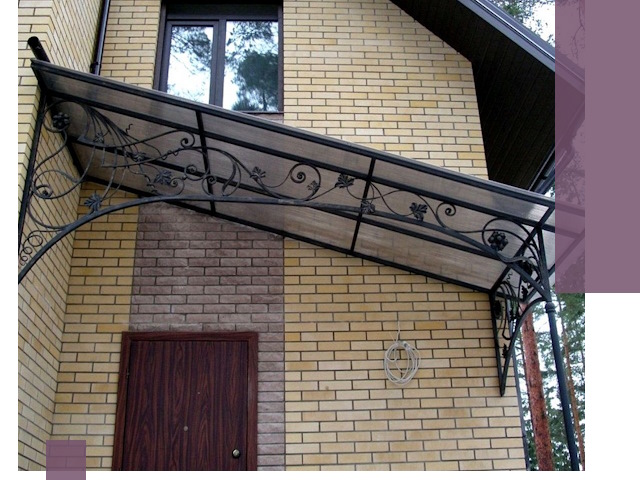 Односкатные козырьки из металла под ключ в Ирбите