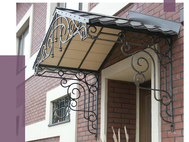 Двускатные козырьки в Ирбите под ключ от 13741 руб.