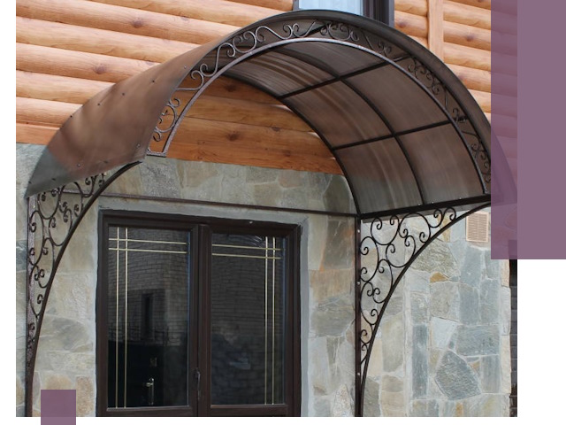 Арочные козырьки под ключ в Ирбите: изготовление и монтаж
